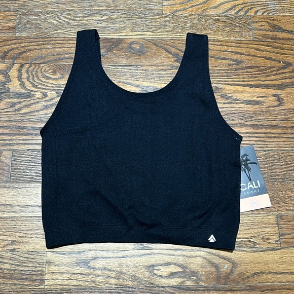 Cali Sport Tank - Picture 2 of 5